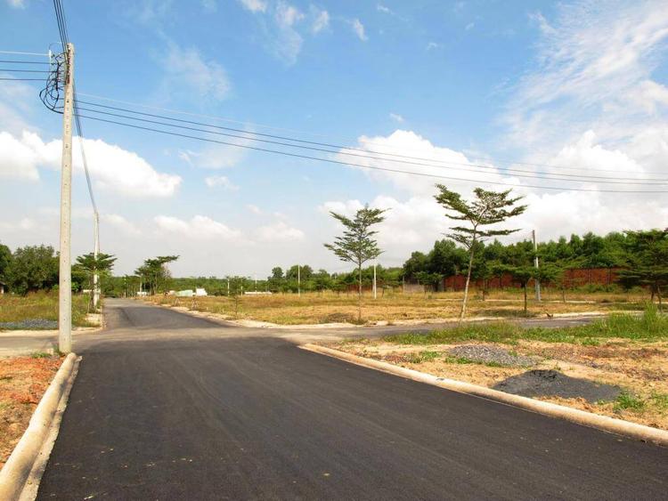 dự án đường đang được xây dựng